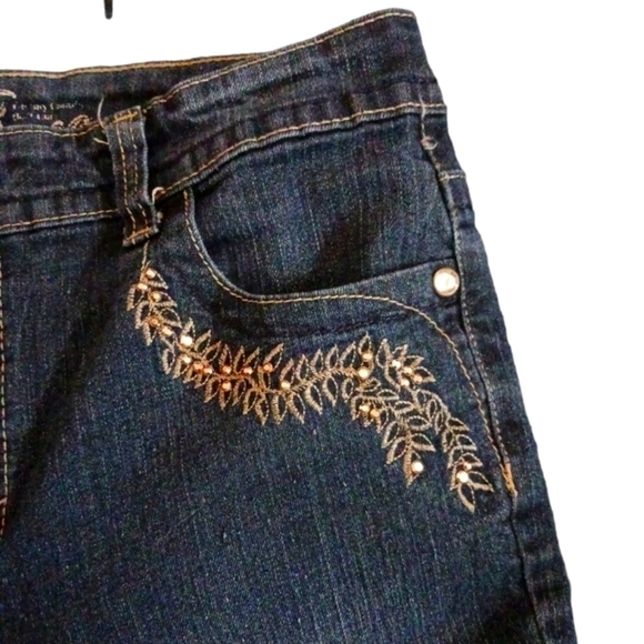 Style & Co Gold Stitching with Gems Jeans - Picture 7 of 7